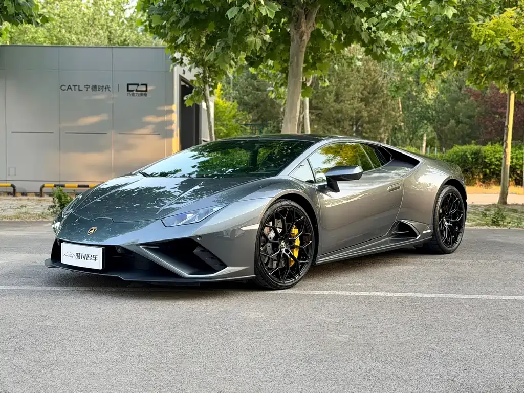 Lamborghini Huracan