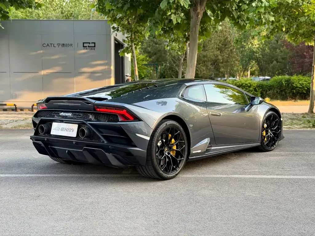 Lamborghini Huracan 2022 из CN, фото 10