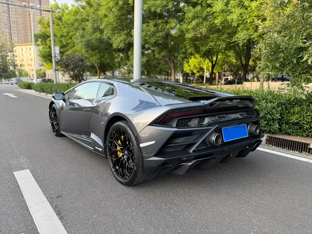 Lamborghini Huracan 2022 из CN, фото 7