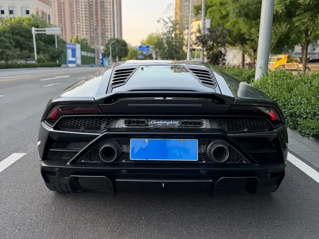 Lamborghini Huracan 2022 из CN, фото 6