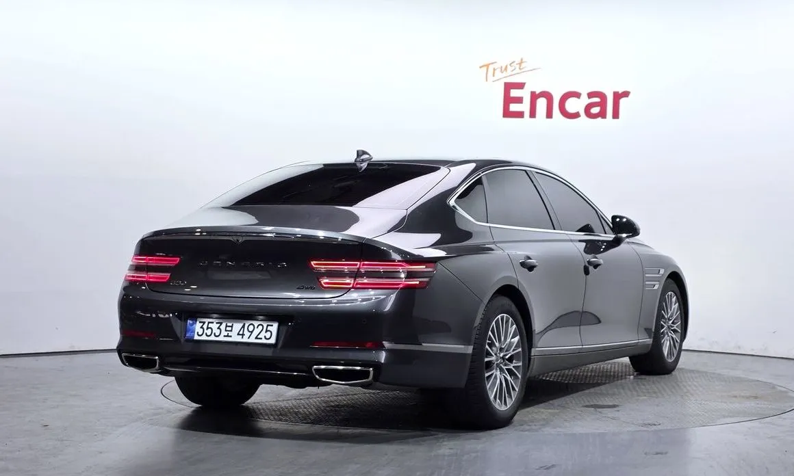 Genesis G80 — фото 10