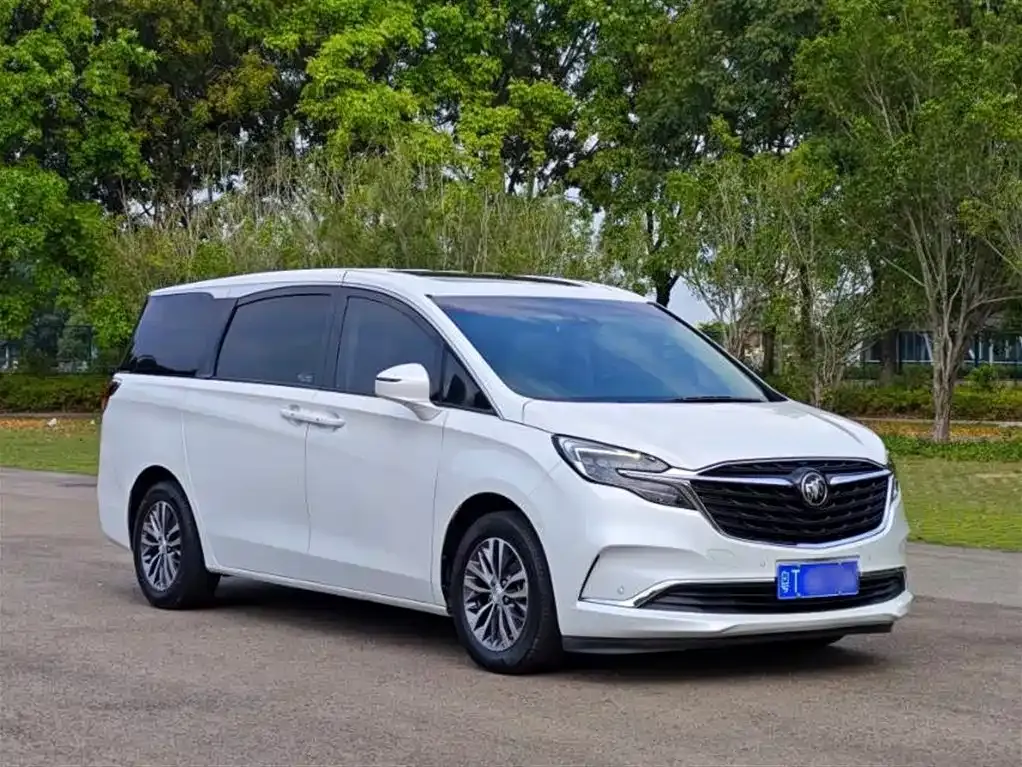 Buick GL8 2022 из CN, фото 1