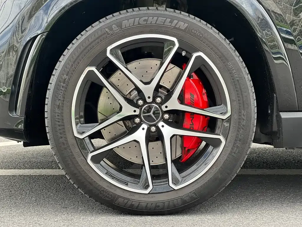 Mercedes-Benz GLE — фото 8