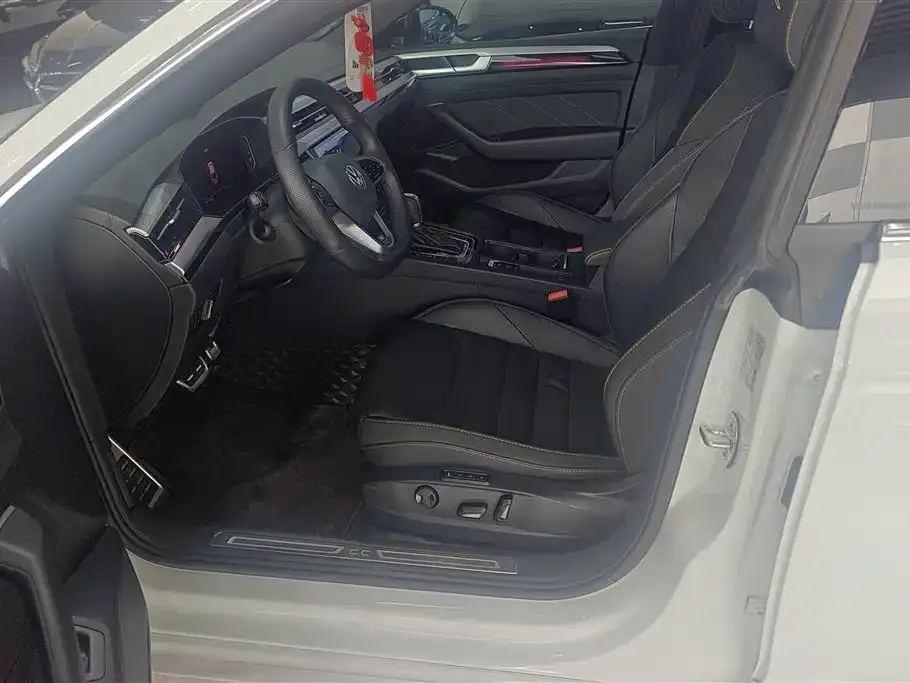 Volkswagen CC 2022 из CN, фото 4
