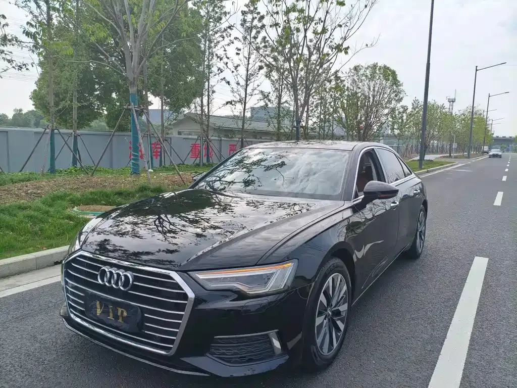 Audi A6L 2021 из CN, фото 1
