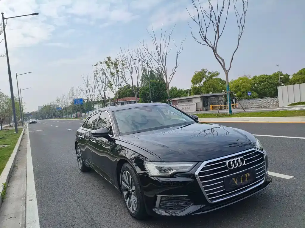 Audi A6L 2021 из CN, фото 6