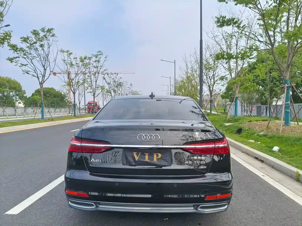 Audi A6L 2021 из CN, фото 3