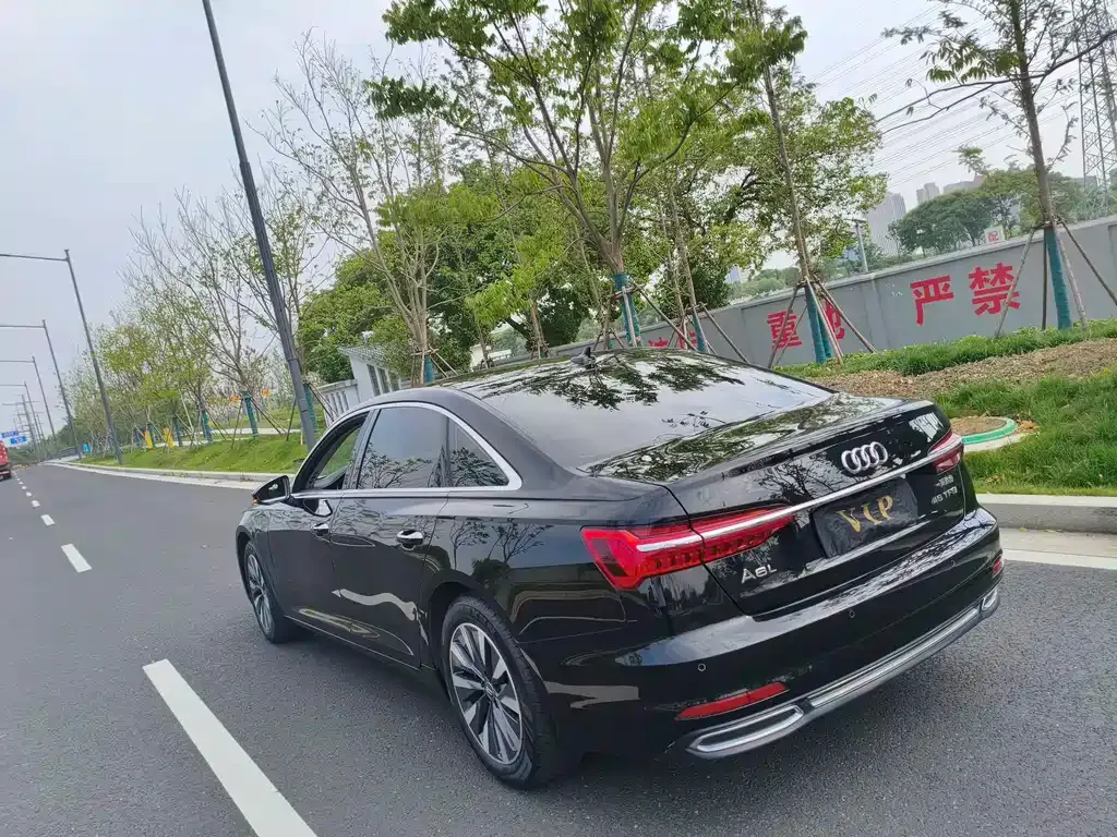 Audi A6L 2021 из CN, фото 7
