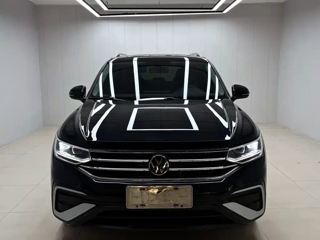 Volkswagen Tiguan L 2023 из CN, фото 4