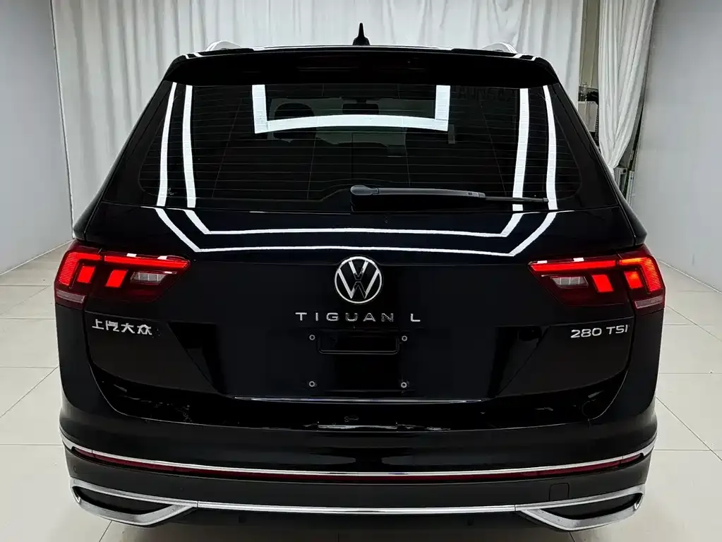 Volkswagen Tiguan L 2023 из CN, фото 10