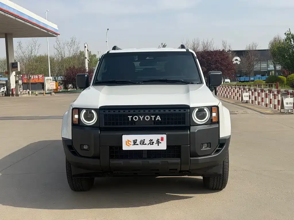Toyota Prado 2025 из CN, фото 8