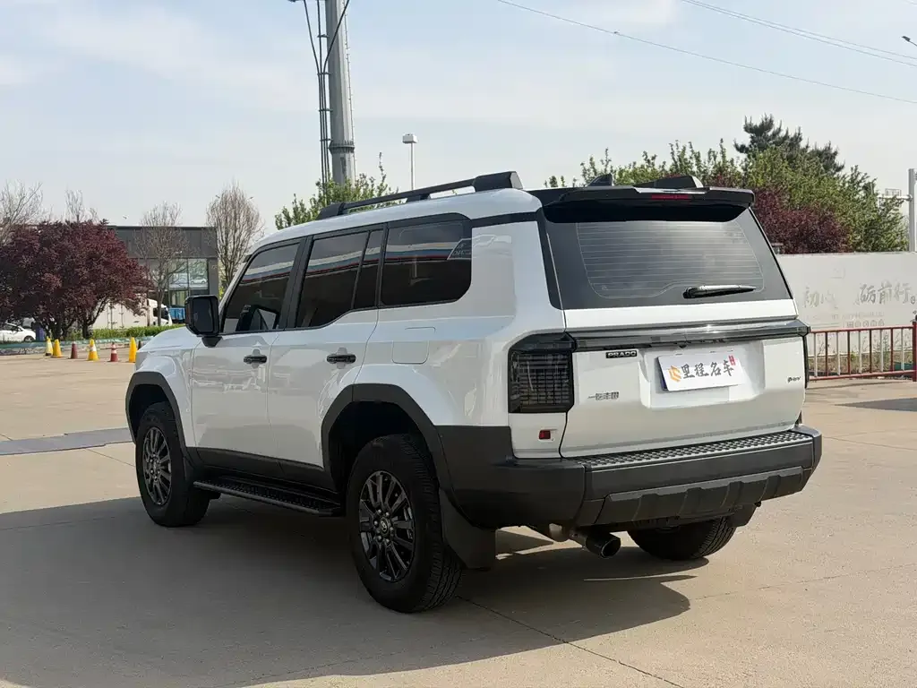 Toyota Prado 2025 из CN, фото 6