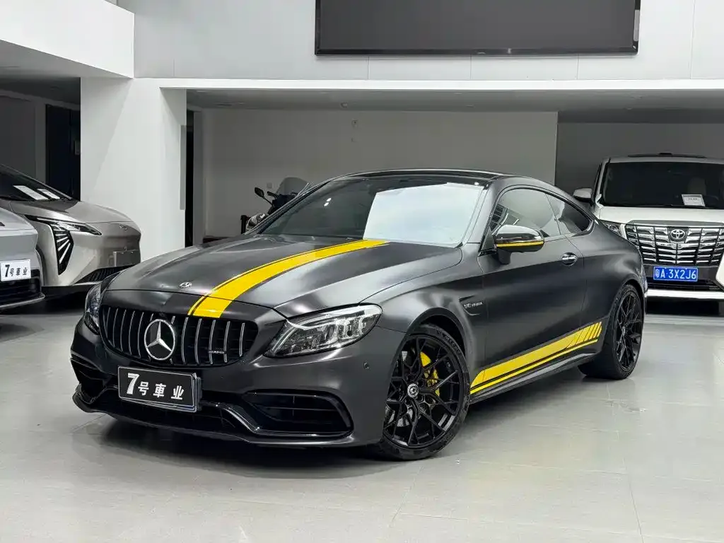 Mercedes-Benz C-Class AMG — фото 1