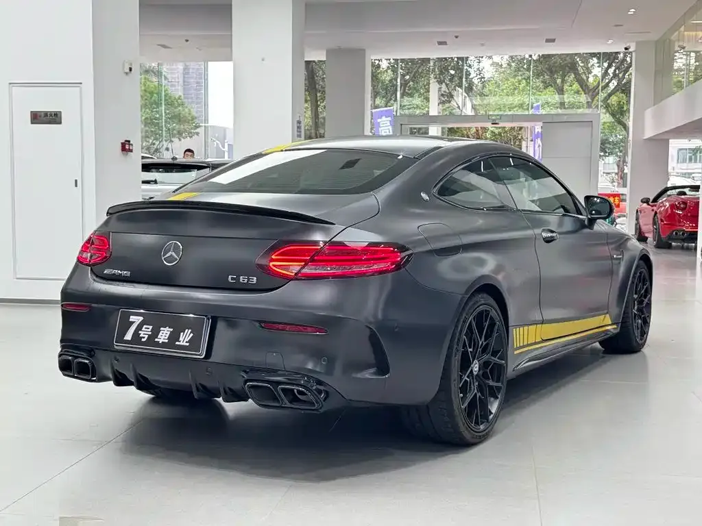 Mercedes-Benz C-Class AMG — фото 4