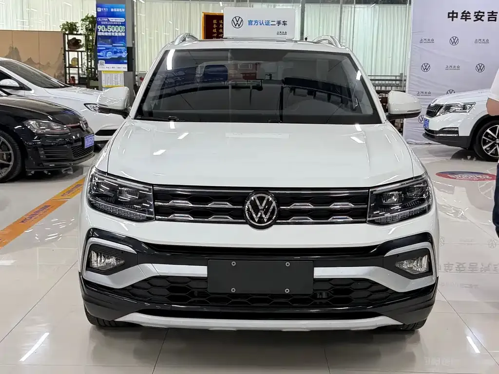 Volkswagen T-Cross — фото 10