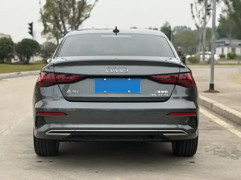 Audi A3 — фото 3
