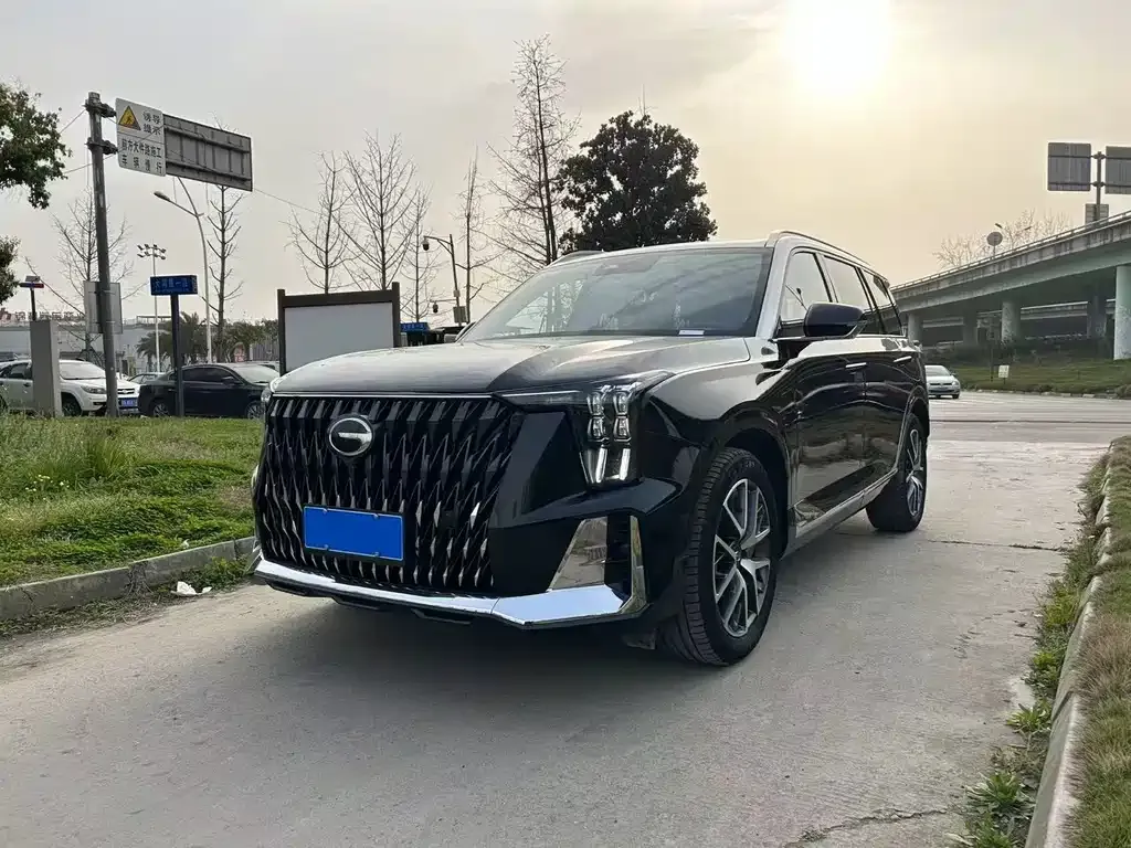 GAC Motor Trumpchi GS8 — фото 1