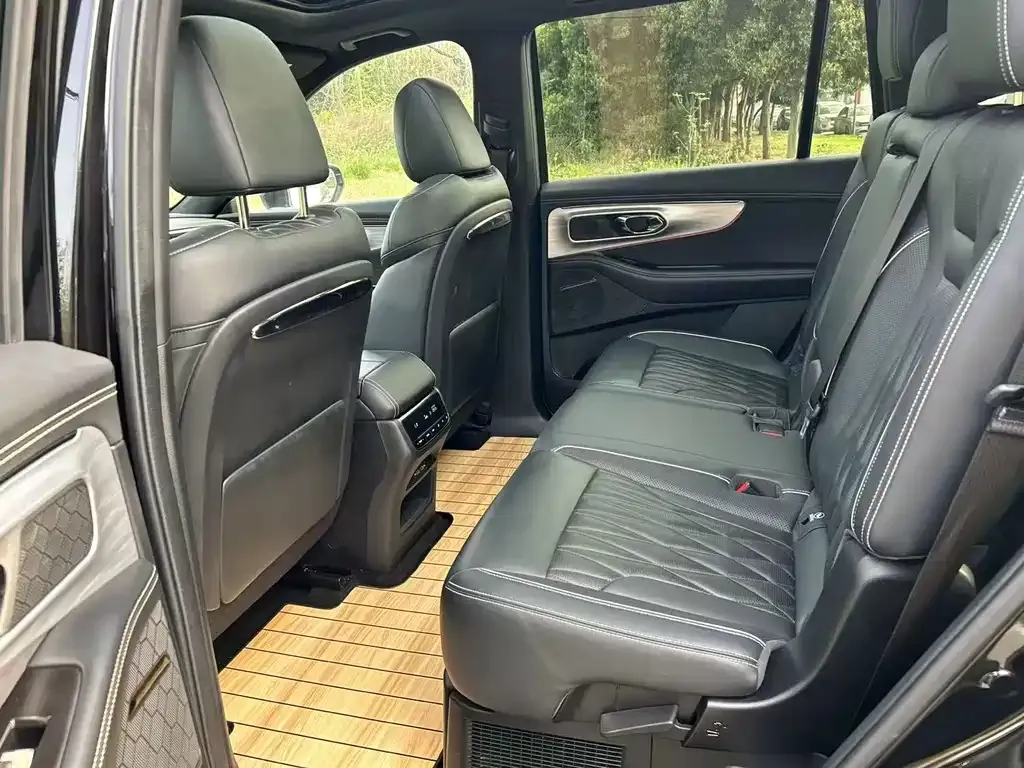 GAC Motor Trumpchi GS8 — фото 2