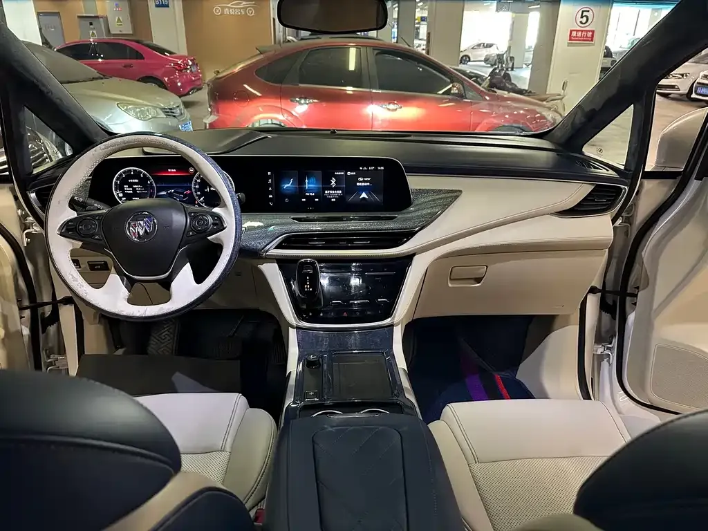 Buick GL8 2021 из CN, фото 4