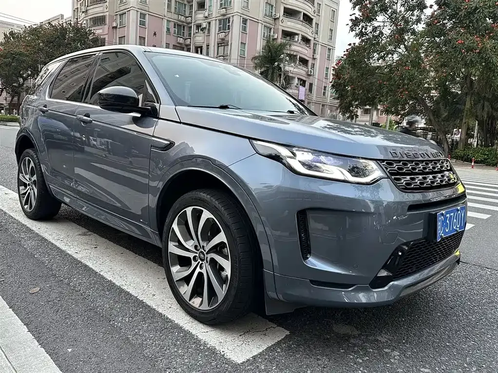 Land Rover Discovery Sport — фото 8