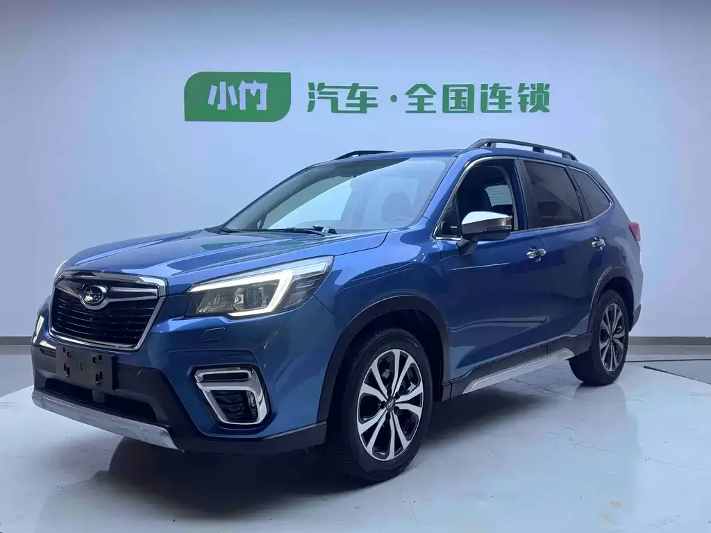 Subaru Forester — фото 1