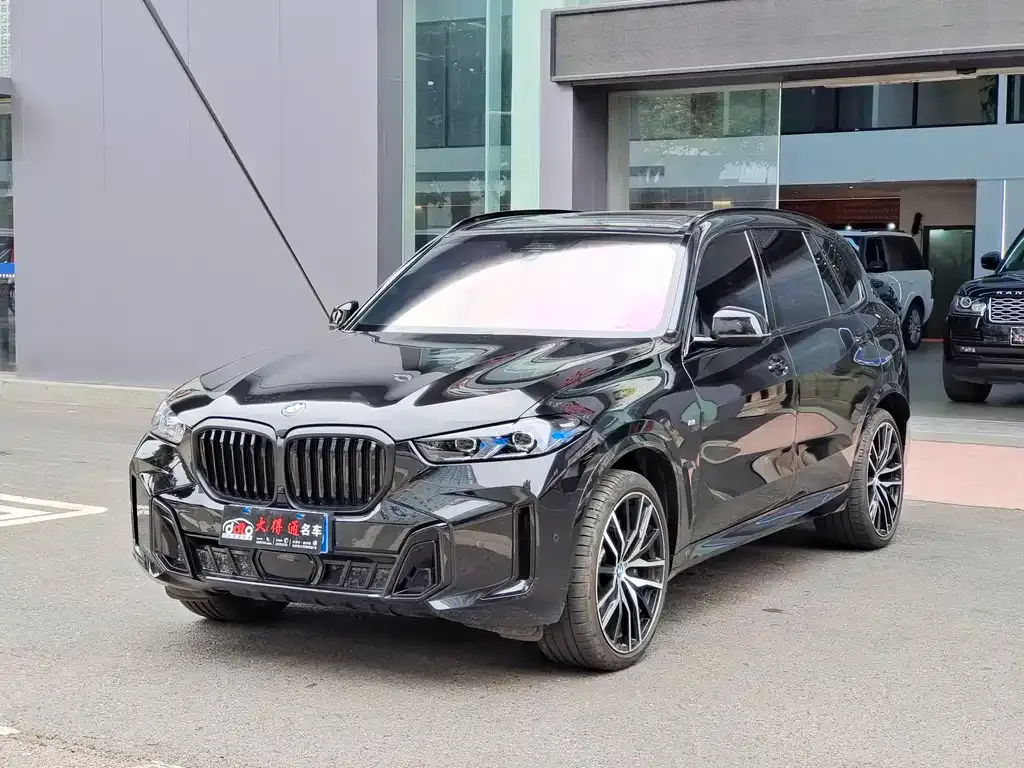 BMW X5 — фото 1