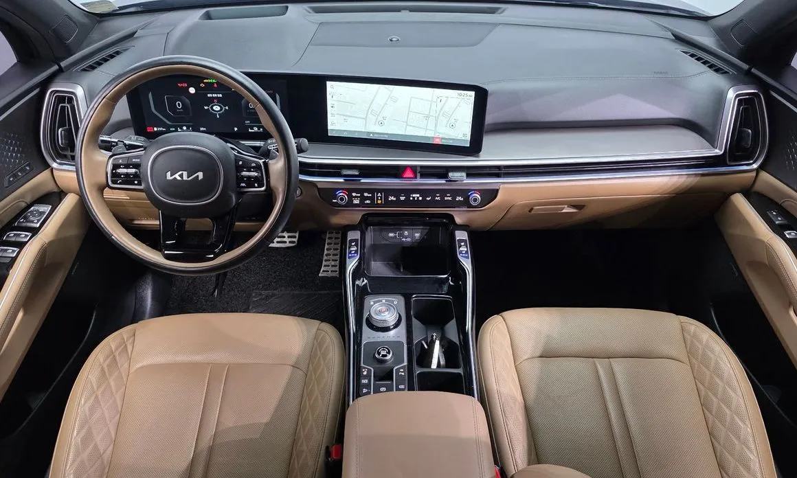 Kia Sorento — фото 10