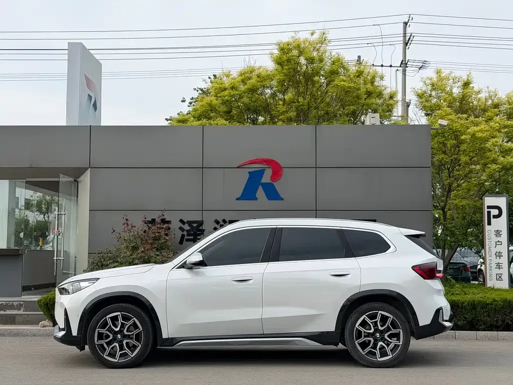 BMW X1 2024 из CN, фото 7