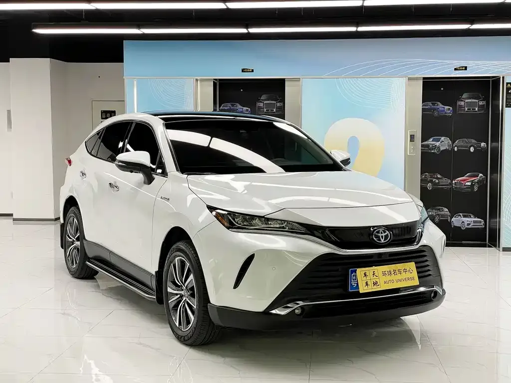 Toyota Harrier — фото 5