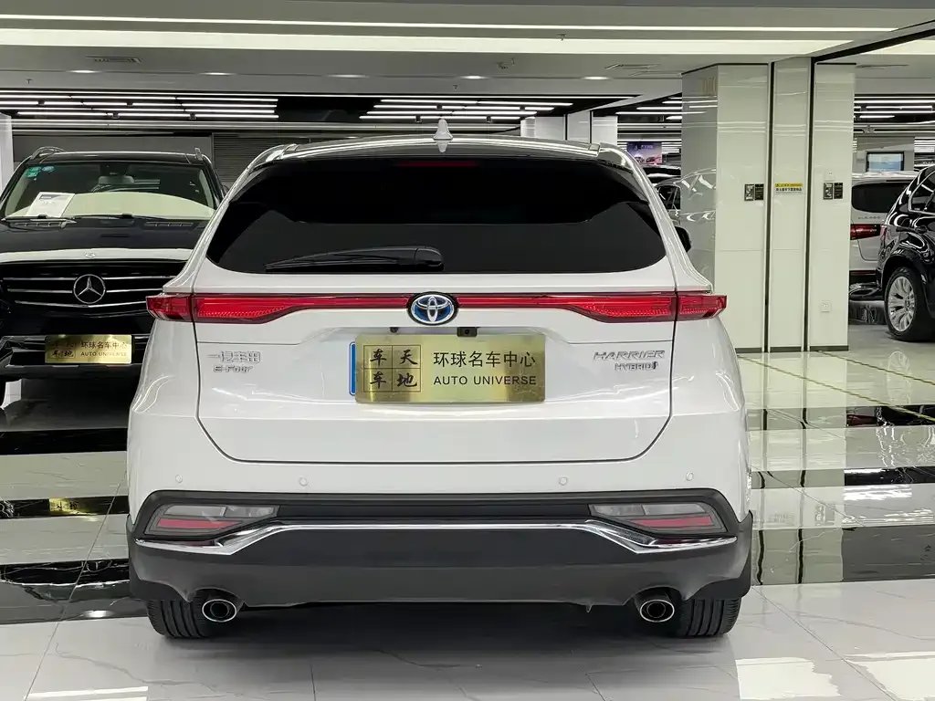 Toyota Harrier — фото 7