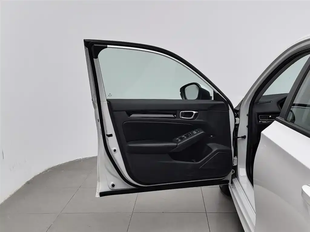 Honda Civic — фото 10