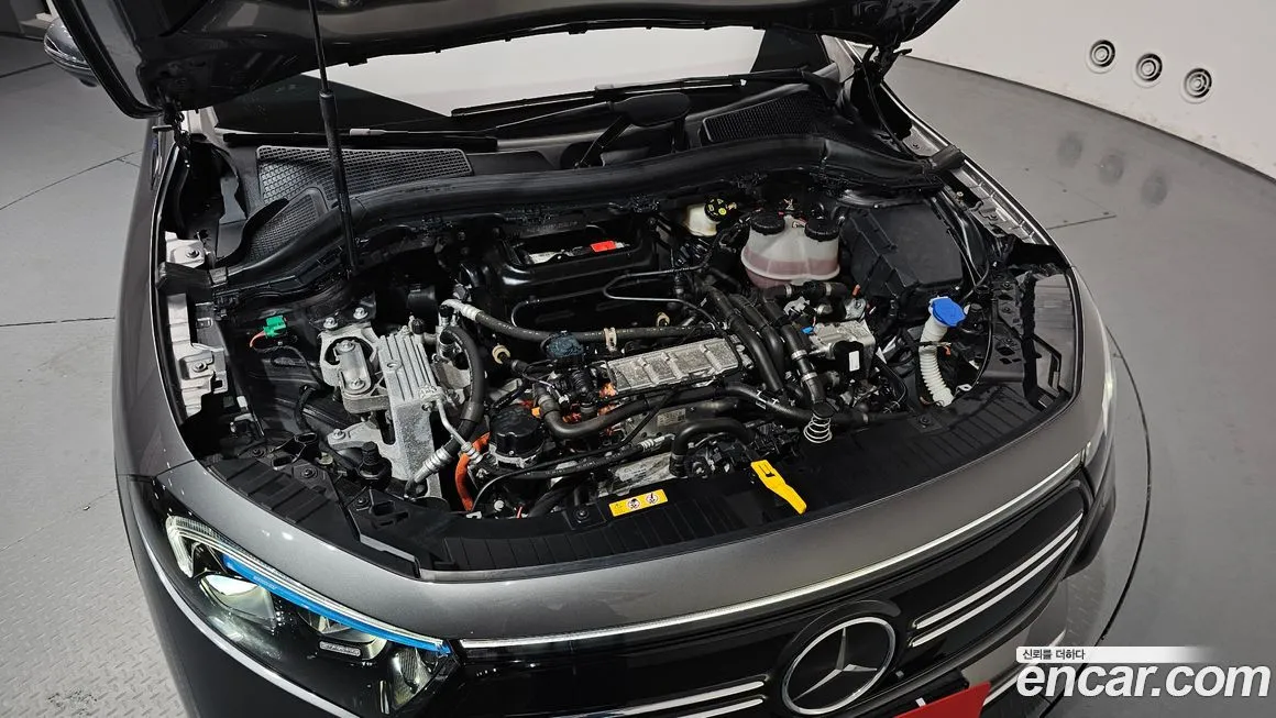 Mercedes-Benz EQA 2023 из KR, фото 8