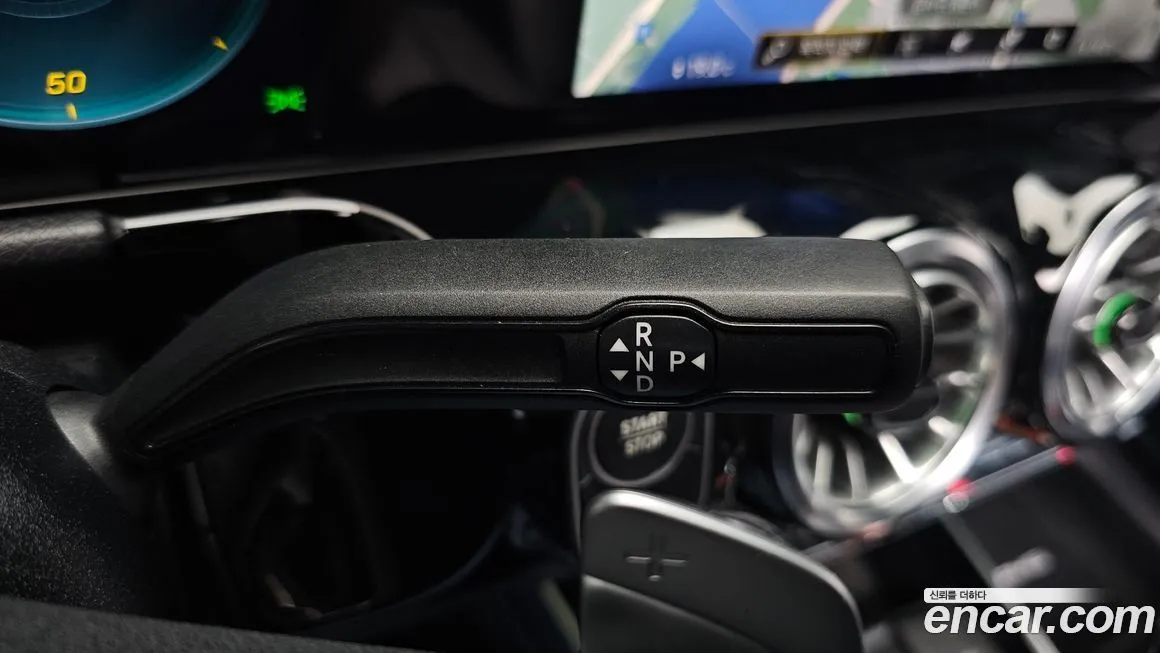 Mercedes-Benz EQA 2023 из KR, фото 3