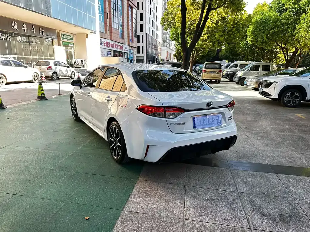 Toyota Levin — фото 10