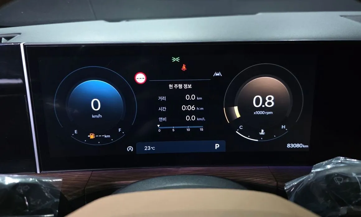 Hyundai Santafe 2024 из KR, фото 2