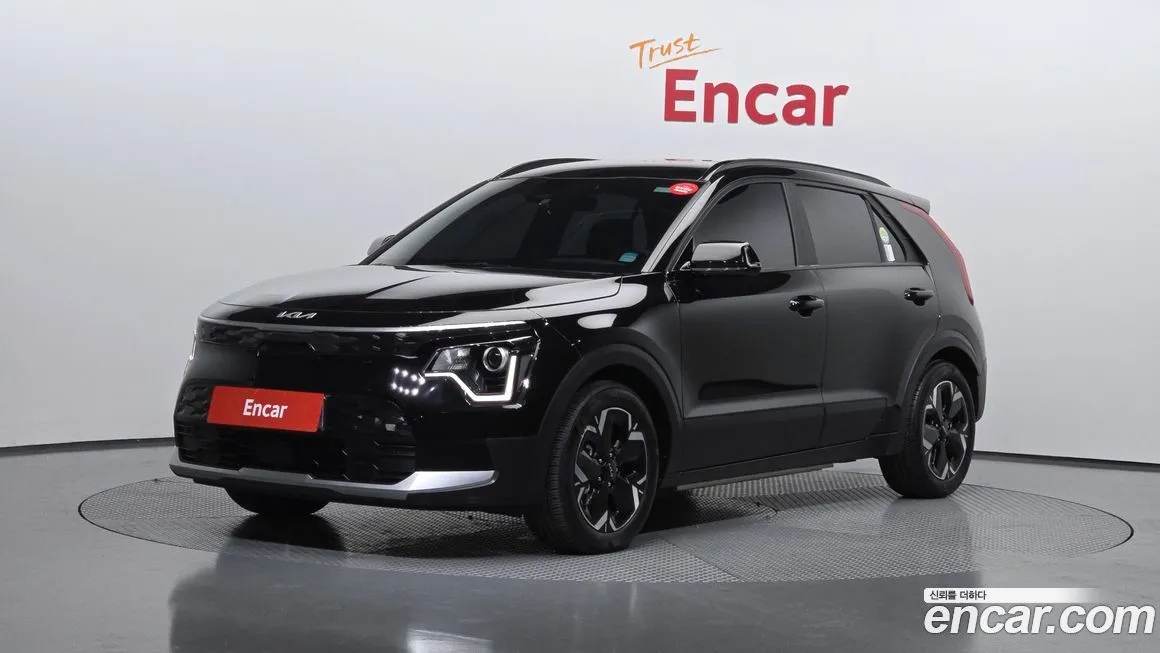 Kia Niro — фото 1