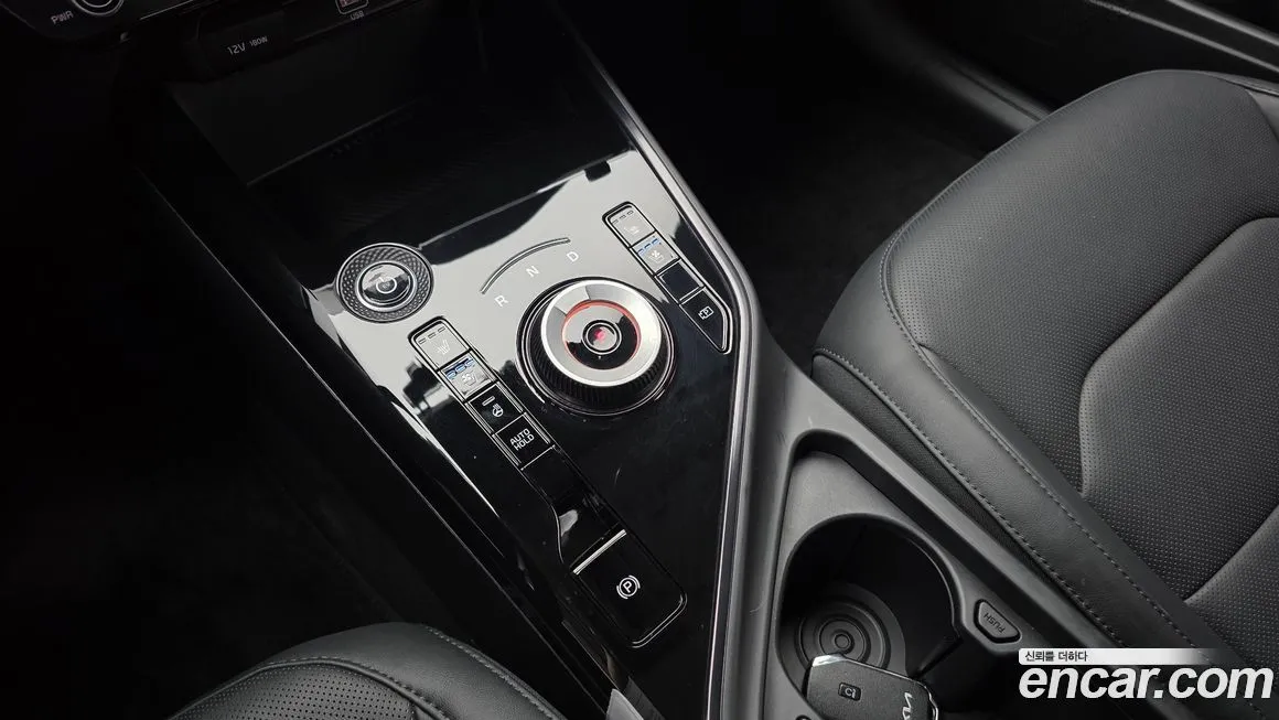 Kia Niro — фото 4
