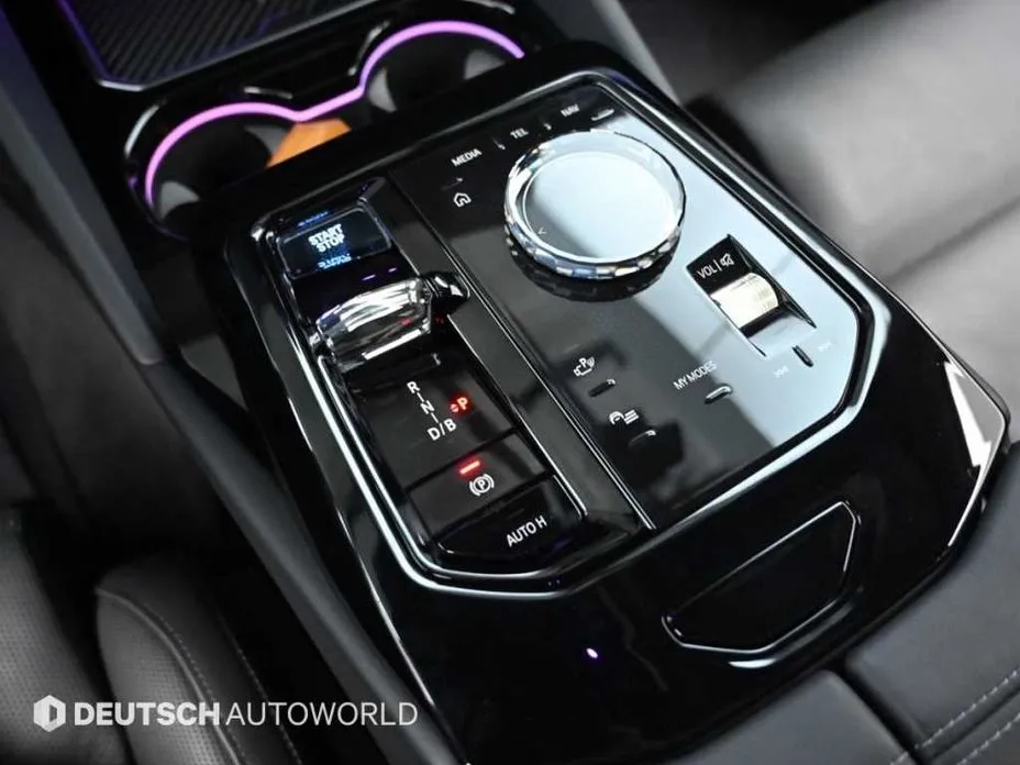 BMW i5 2024 из KR, фото 6
