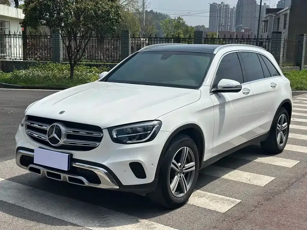Mercedes-Benz GLC — фото 1