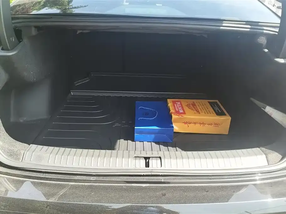 Volkswagen Passat — фото 4