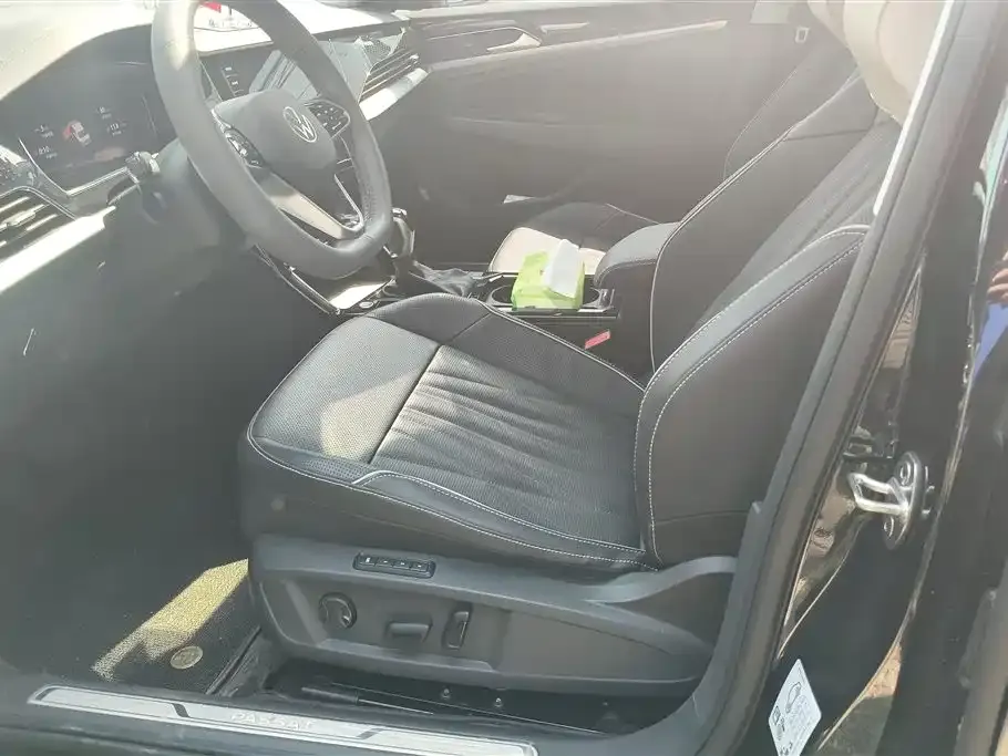 Volkswagen Passat — фото 2