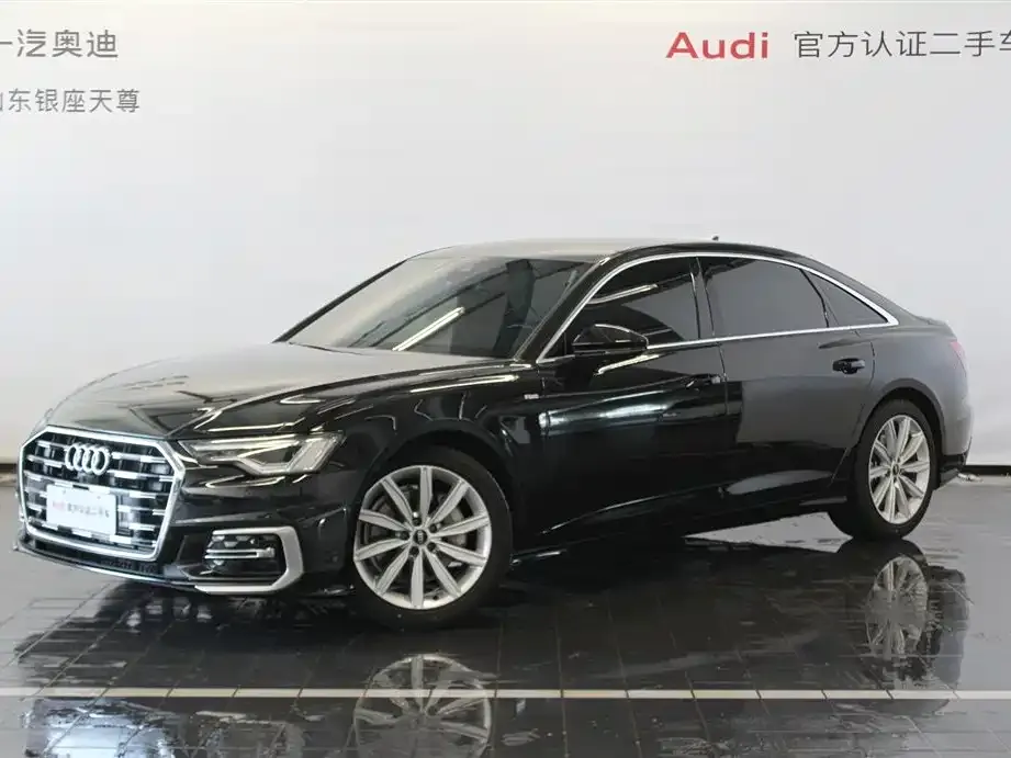 Audi A6L — фото 1