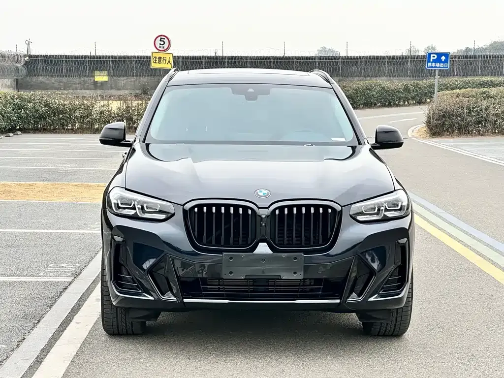 BMW X3 — фото 7