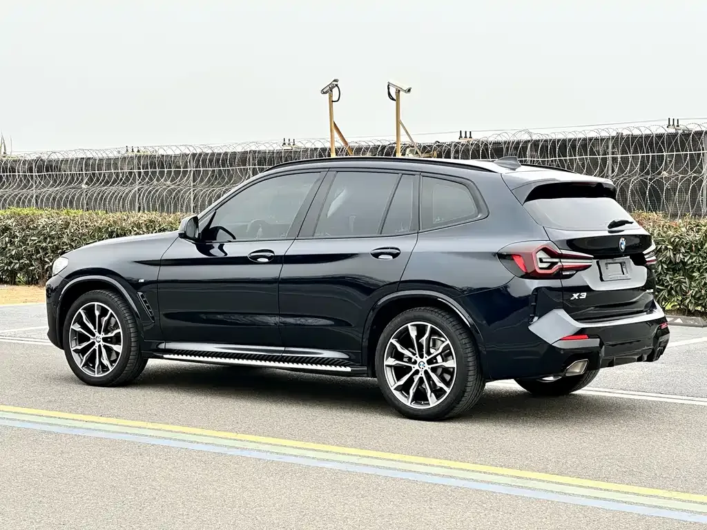 BMW X3 — фото 3