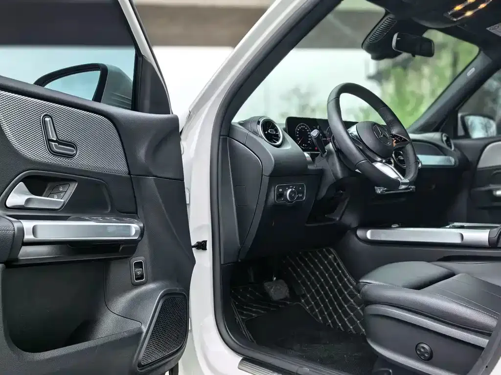 Mercedes-Benz GLB 2024 из CN, фото 9