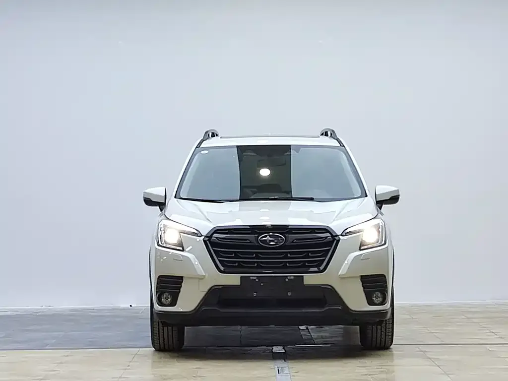 Subaru Forester — фото 7