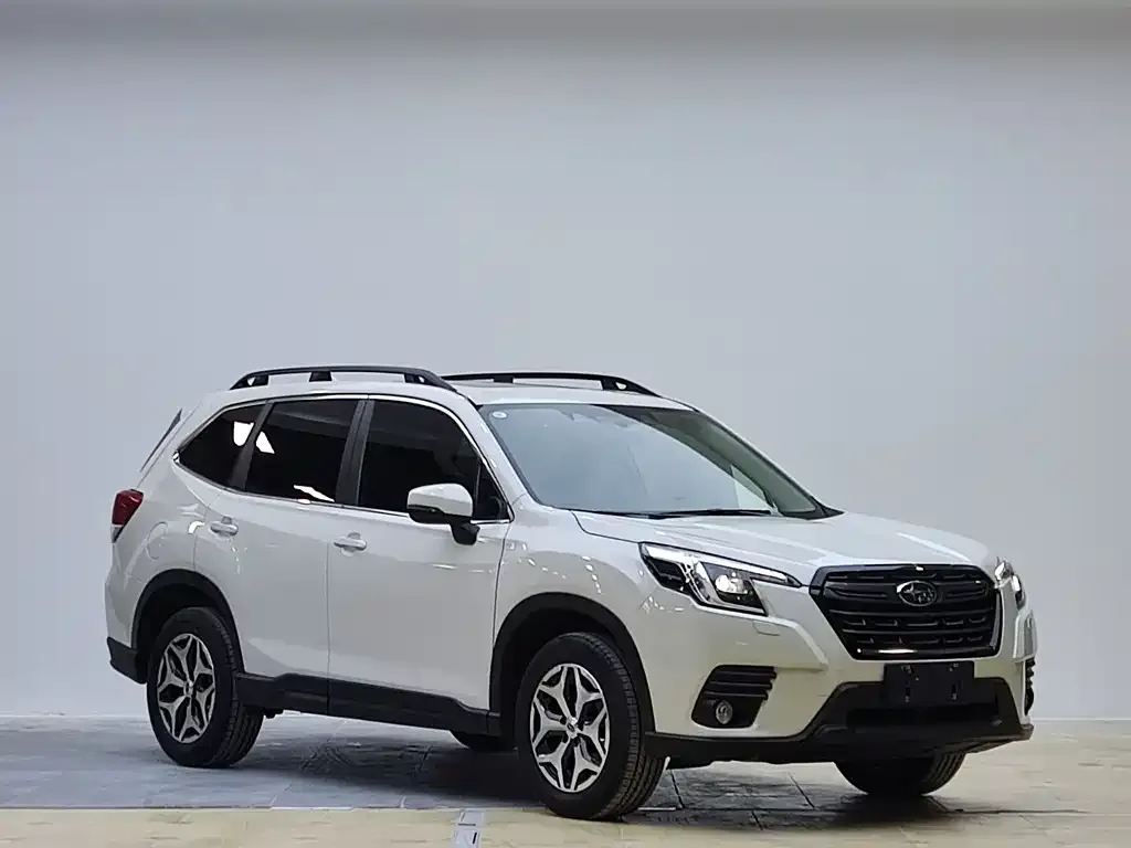 Subaru Forester — фото 3