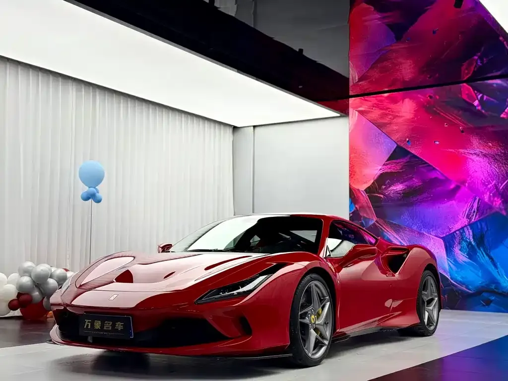 Ferrari F8 — фото 1