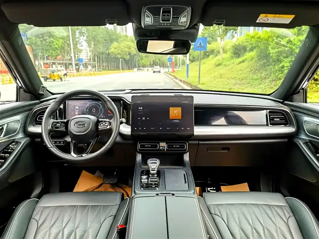 GAC Motor Trumpchi GS8 — фото 2