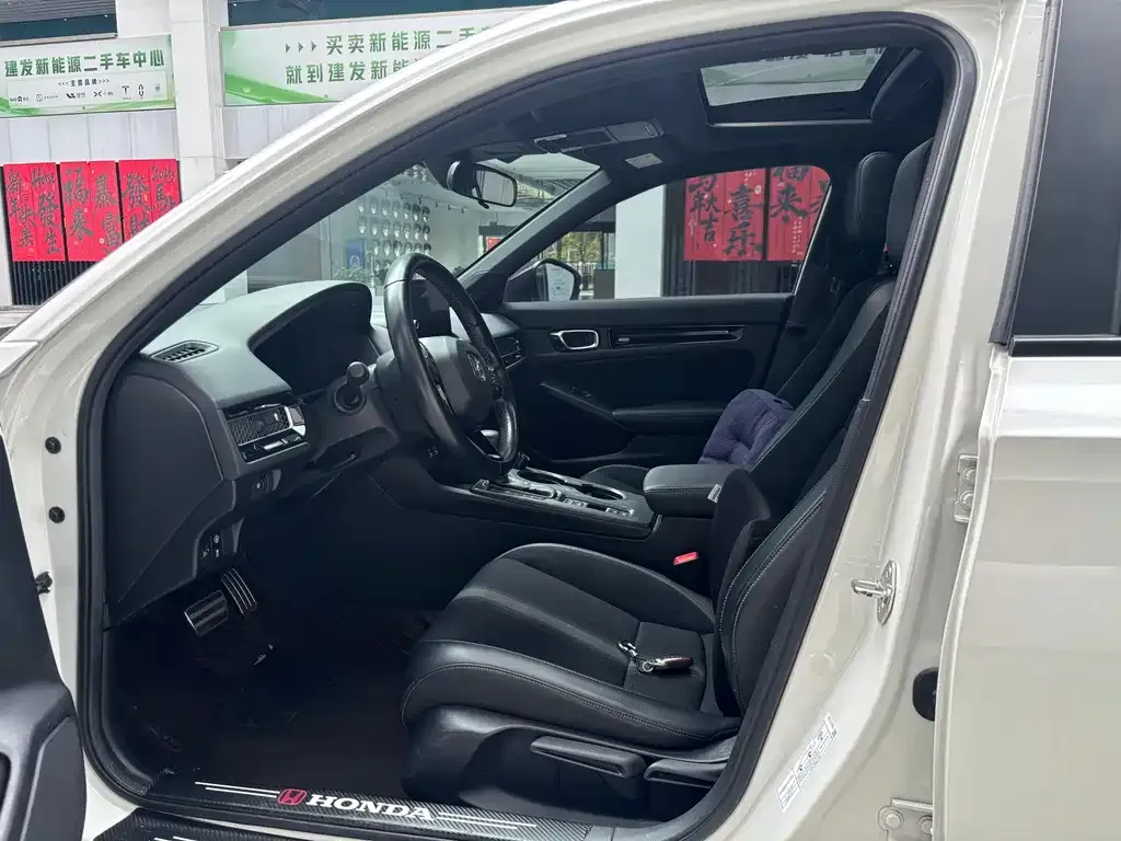 Honda Civic — фото 4